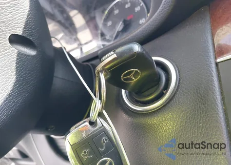 2006 Mercedes-Benz C 280 Luxury 4Matic из США, поврежденный, VIN WDBRF92H86F796224